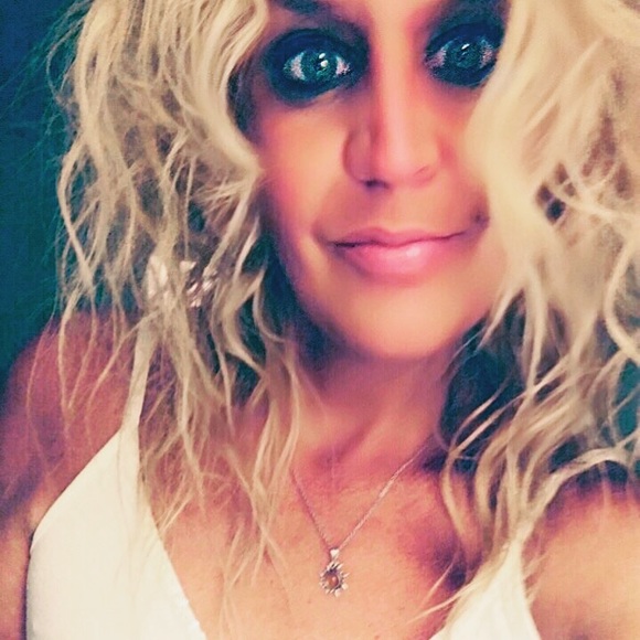 Meet your Posher, Jodi - Picture 4 of 8